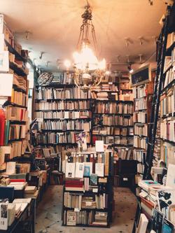 bookshop jelentese magyarul