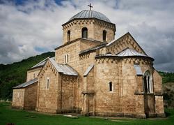 monastery jelentese magyarul