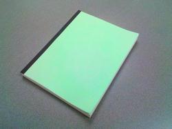 paperback jelentese magyarul