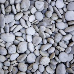 pebbles jelentese magyarul